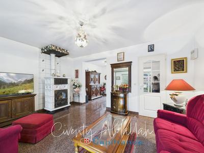 Maison - 192 m² - 6 pièces