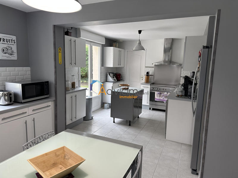 Maison - 142 m² - 5 pièces