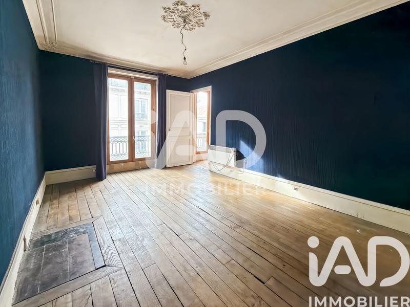 Appartement - 104 m² - 6 pièces