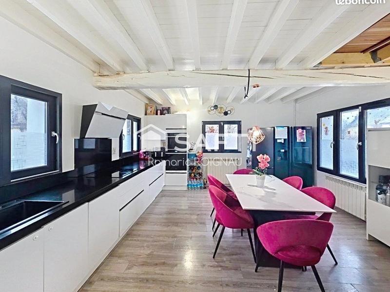 Maison - 135 m² - 5 pièces