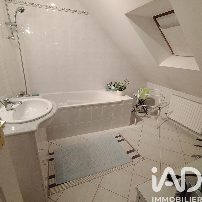 Maison - 159 m² - 7 pièces