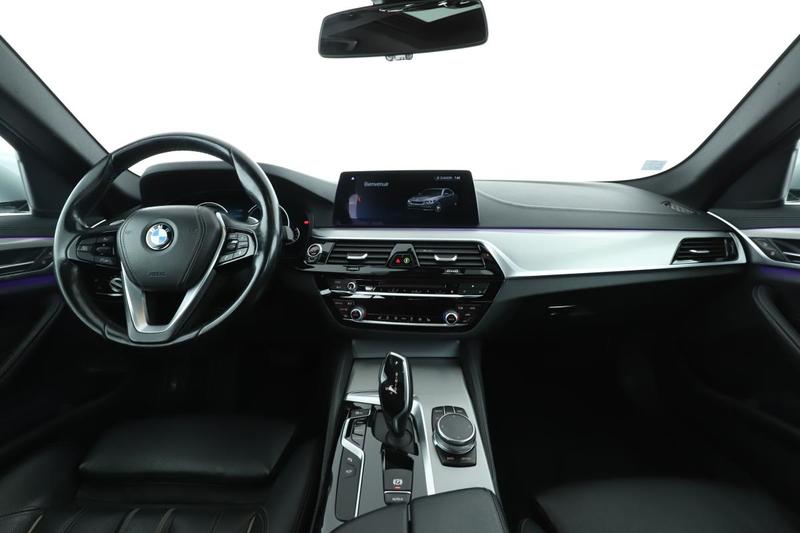 Bmw Série 5 520dA xDrive Luxury 190 ch