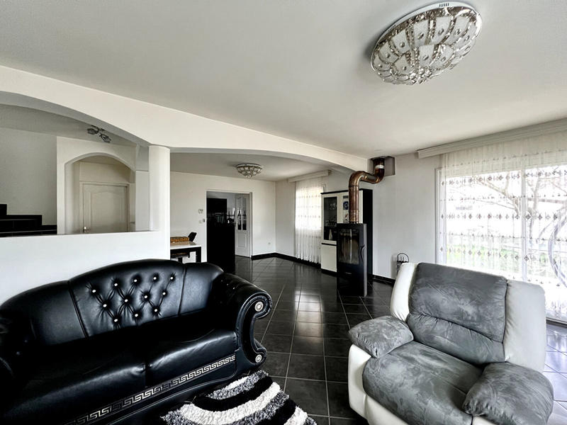 Maison - 170 m² - 6 pièces