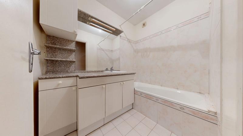 Appartement - 60 m² - 2 pièces