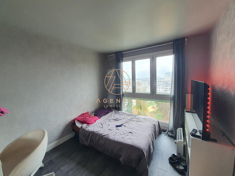 Appartement - 85 m² - 4 pièces