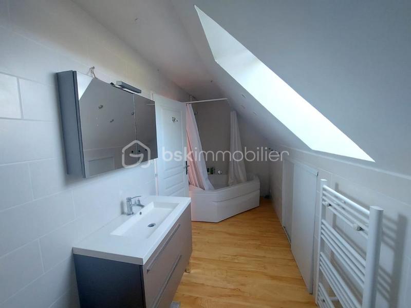 Pavillon - 125 m² - 6 pièces