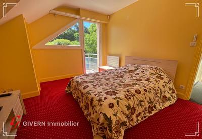 Maison contemporaine - 136 m² - 6 pièces