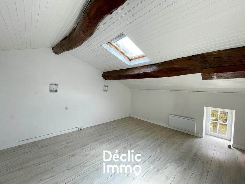 Maison - 338 m² - 8 pièces