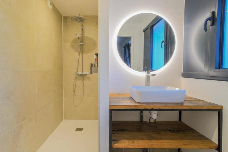 Maison - 170 m² - 5 pièces