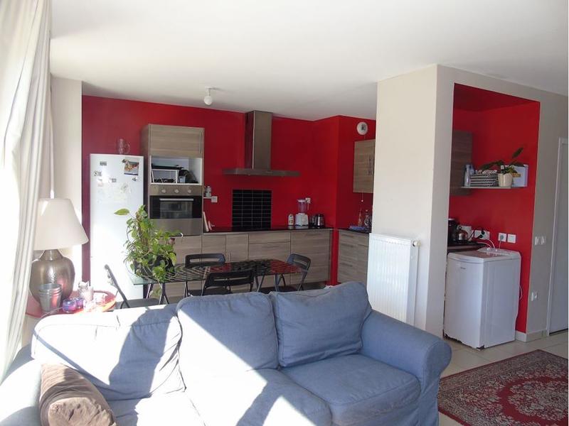 Maison traditionnelle - 80 m² - 4 pièces