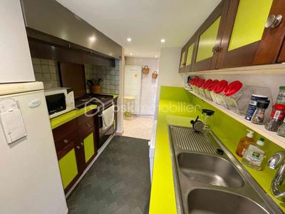 Maison traditionnelle - 100 m² - 5 pièces