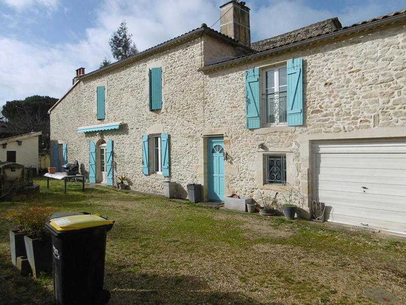 Maison - 170 m² - 6 pièces