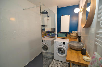 Appartement - 80 m² - 3 pièces