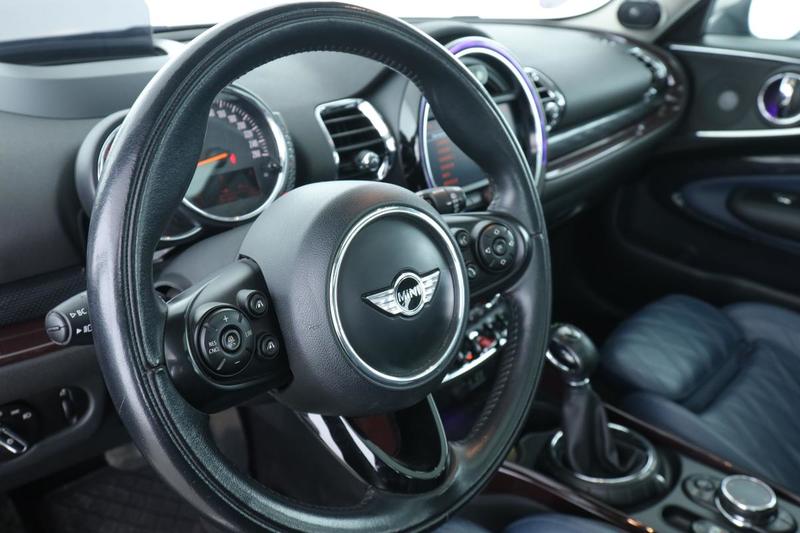 Mini Clubman Cooper Finition Red Hot Chili Bva 136 ch