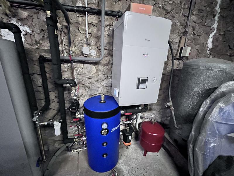 Maison traditionnelle - 350 m² - 14 pièces