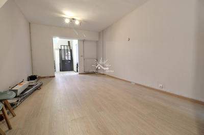 Maison - 93 m² - 5 pièces