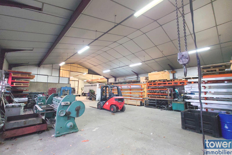 Fonds de commerce - Magasins - 900 m²