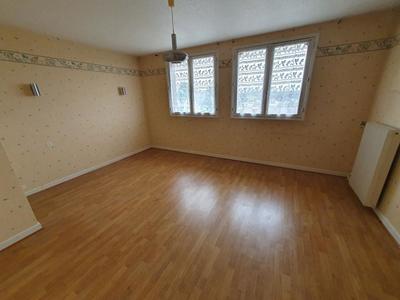 Maison - 144 m² - 6 pièces