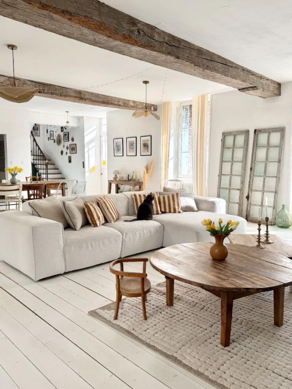 Propriété - 255 m² - 8 pièces