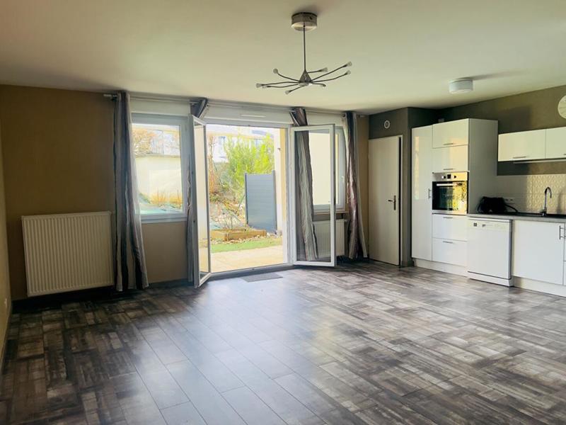 Appartement - 90 m² - 4 pièces