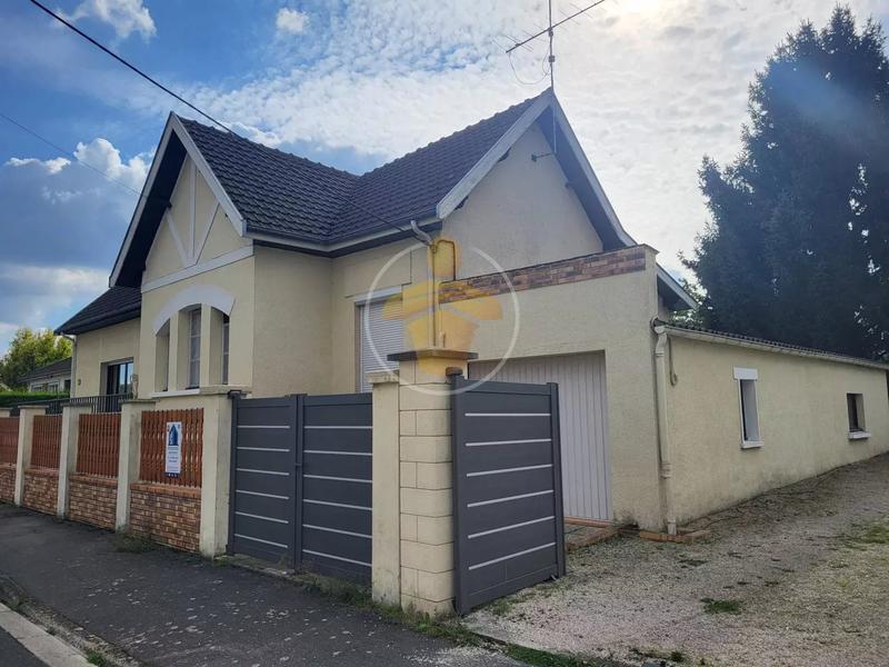 Maison - 117 m² - 6 pièces