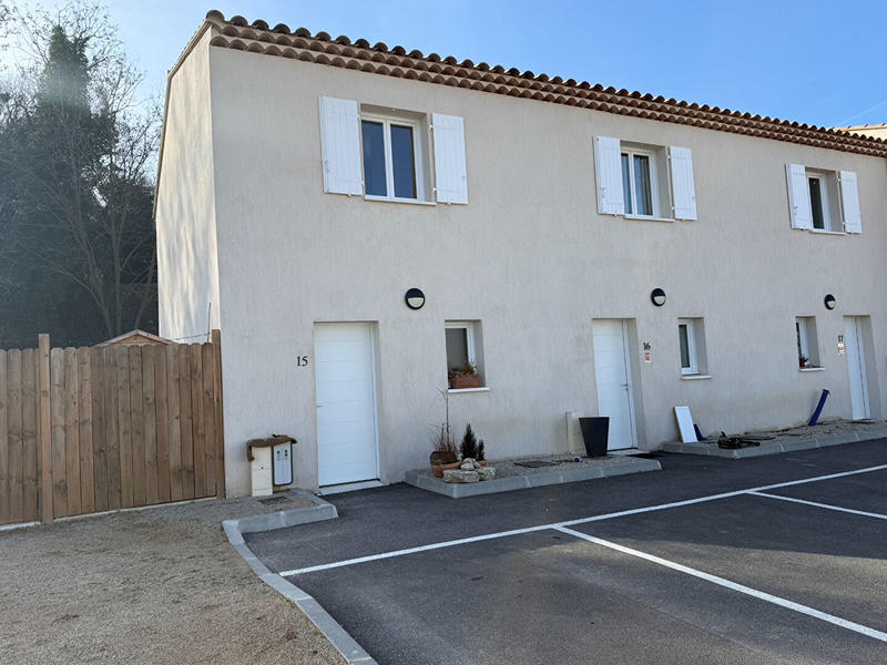 Maison de ville - 63 m² - 3 pièces