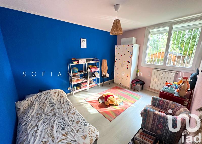 Appartement - 98 m² - 5 pièces