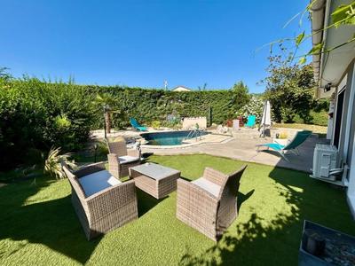 Villa - 115 m² - 6 pièces