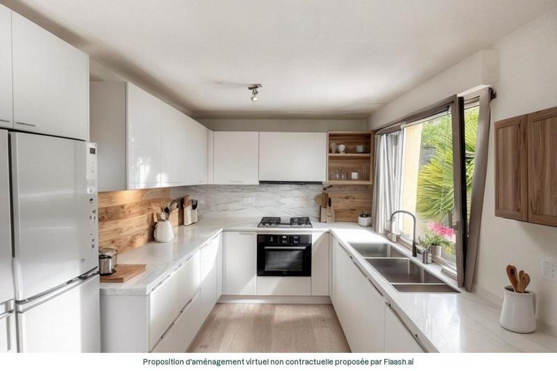 Maison - 92 m² - 5 pièces