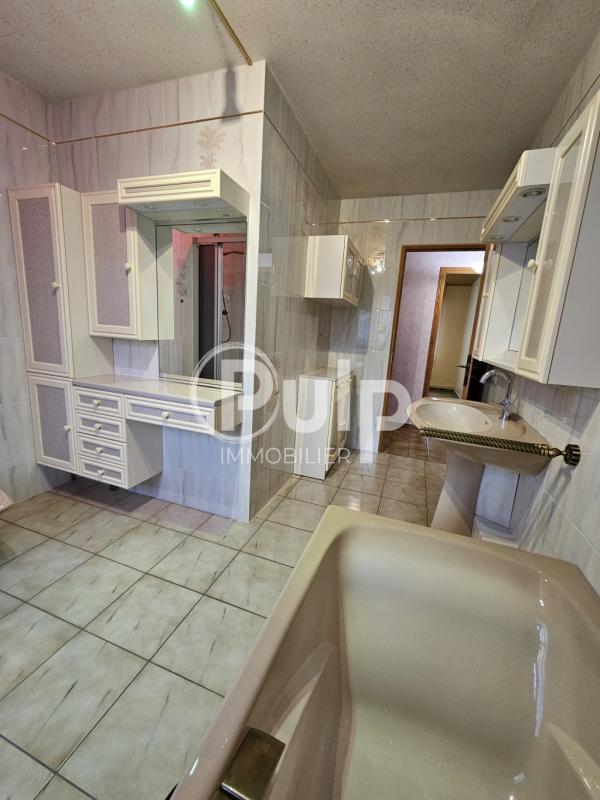 Pavillon - 114 m² - 4 pièces