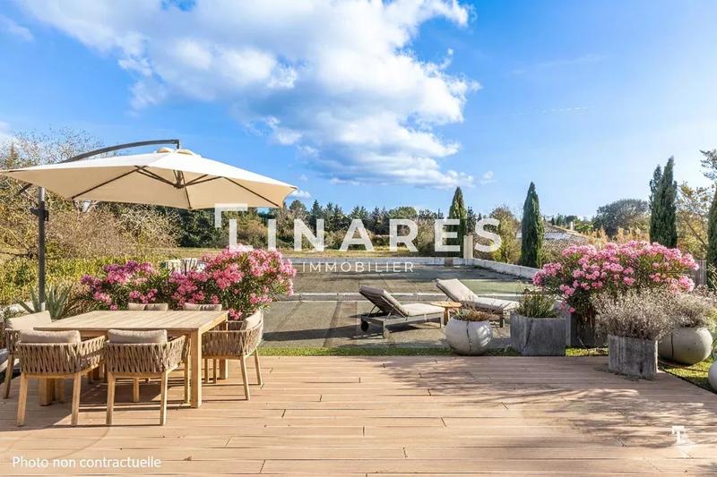 Local d'activités - 231 m² - 4 pièces