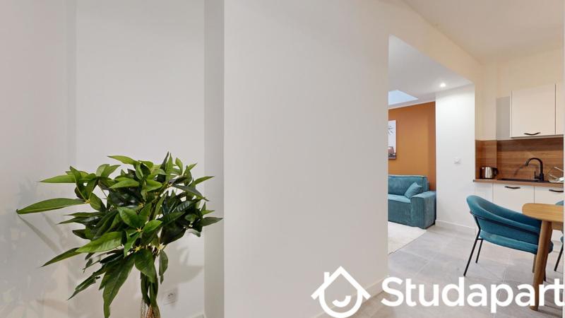 Chambre - 9 m² - 1 pièce