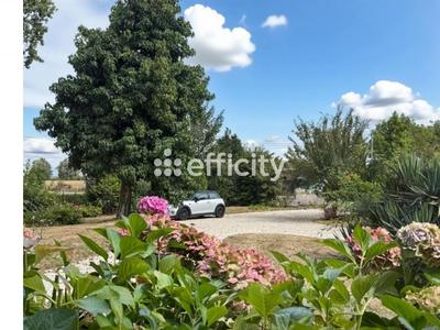 Maison - 164 m² - 8 pièces