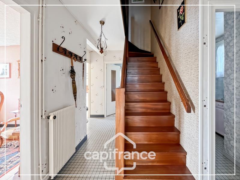 Maison - 100 m² - 5 pièces