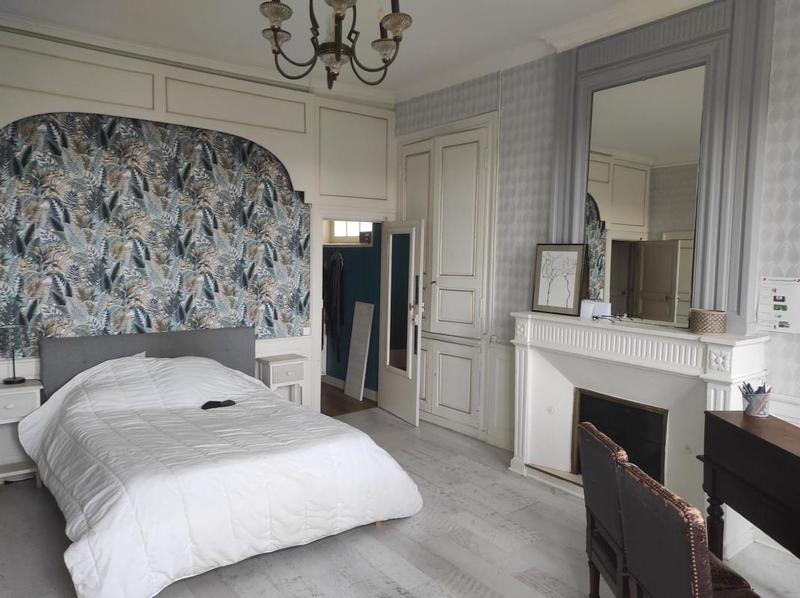 Maison - 190 m² - 8 pièces