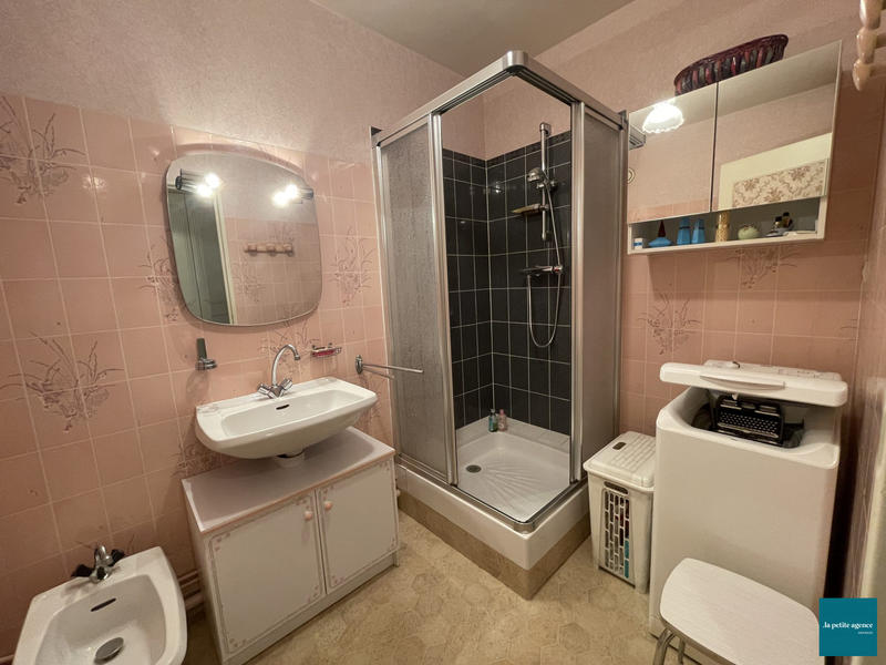 Appartement - 84 m² - 3 pièces