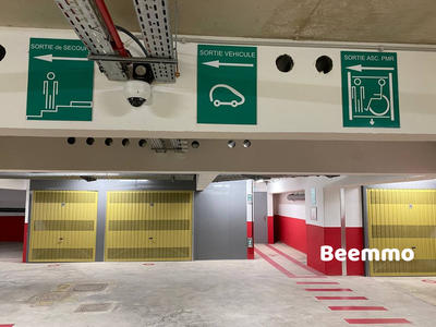 Parking / Garage - 14 m²