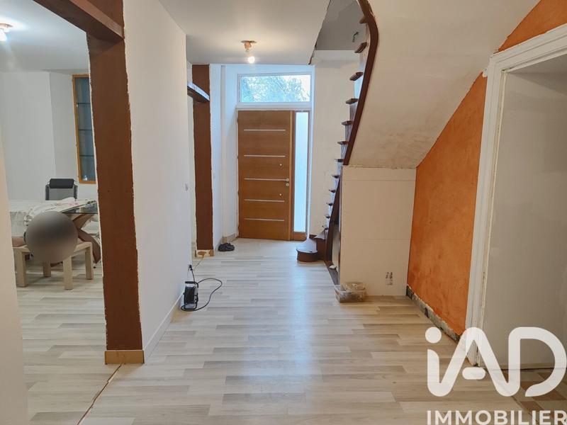 Maison de village - 145 m² - 8 pièces