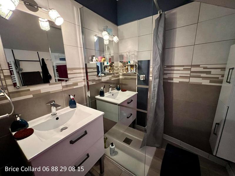 Maison - 123 m² - 7 pièces