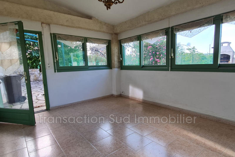 Maison - 220 m² - 9 pièces
