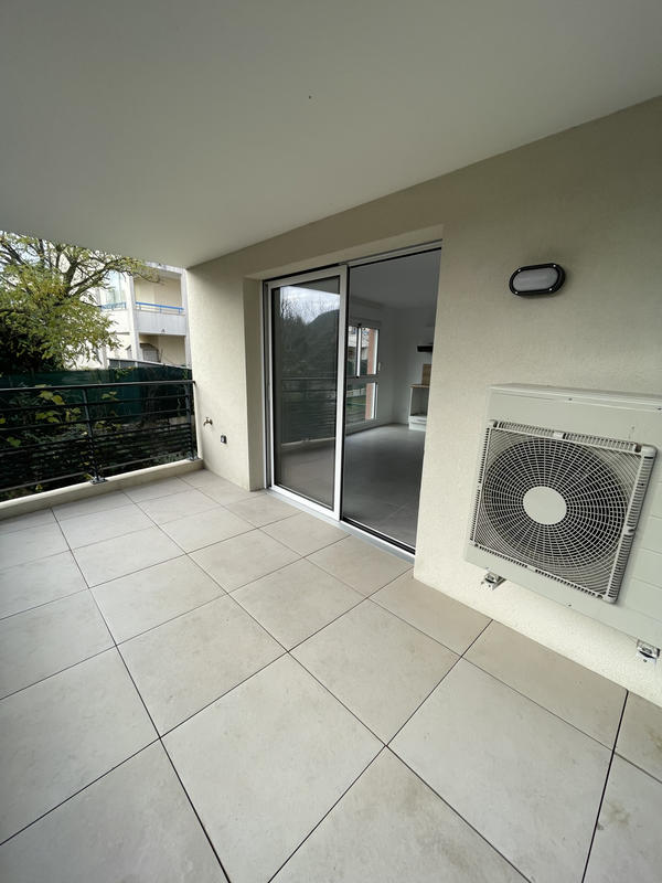 Appartement - 72 m² - 3 pièces