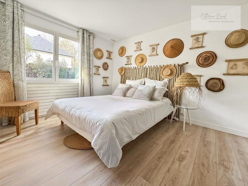 Maison - 217 m² - 7 pièces