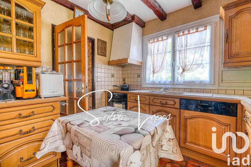 Maison - 142 m² - 7 pièces