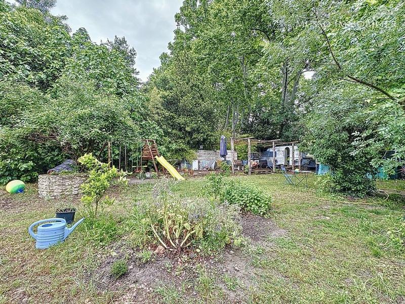 Immeuble - 150 m² - 3 pièces