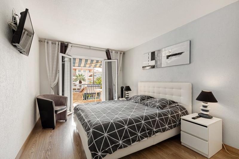 Appartement - 77 m² - 4 pièces