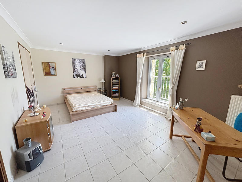 Mas - 195 m² - 5 pièces