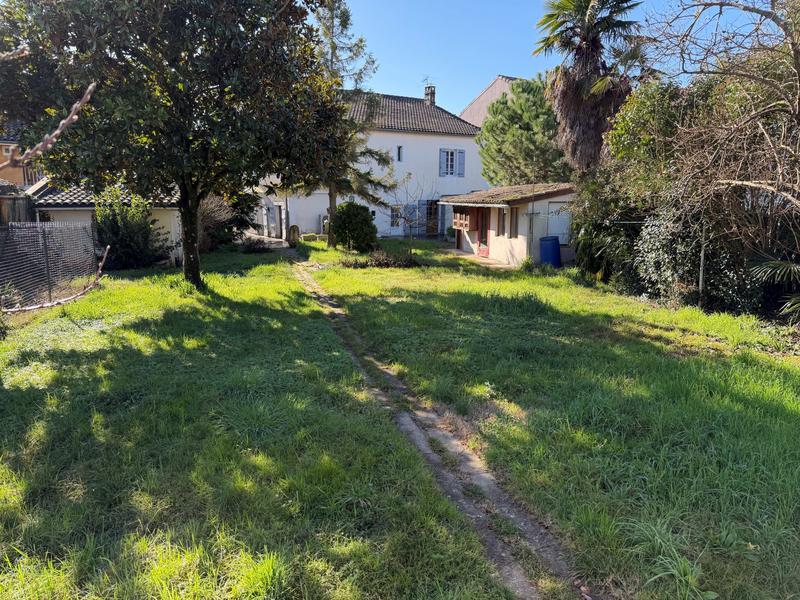 Maison - 252 m² - 5 pièces