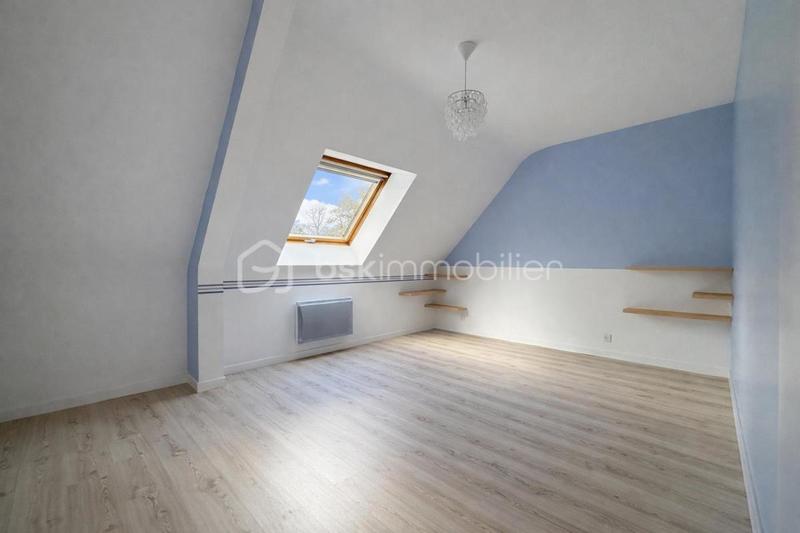 Maison - 138 m² - 6 pièces