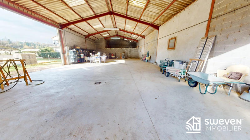 Villa - 205 m² - 7 pièces