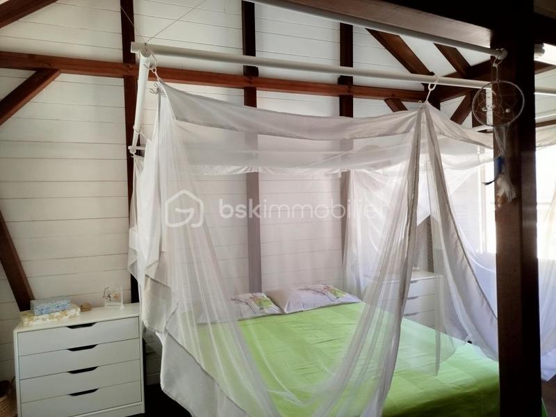 Maison traditionnelle - 83 m² - 3 pièces